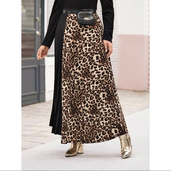 PLUS color block leopard print skirt - Picture 3 of 5